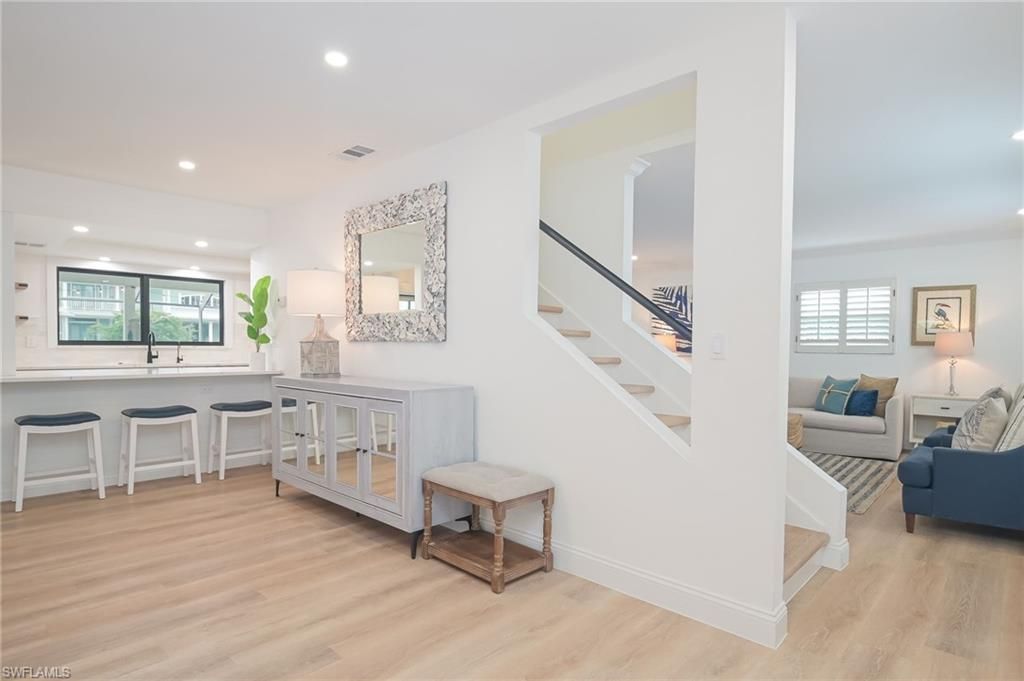 Photo of 1420 Jewel Box AVE, NAPLES, FL 34102 (MLS # 226018001)