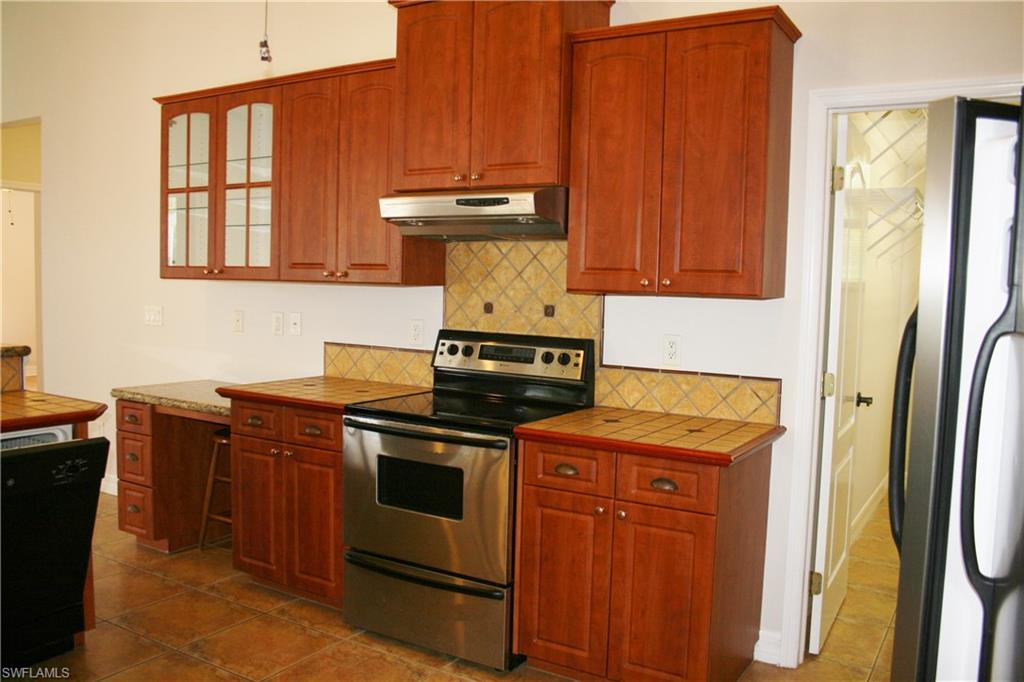 ISLAND PARK WOODLANDS - Residential