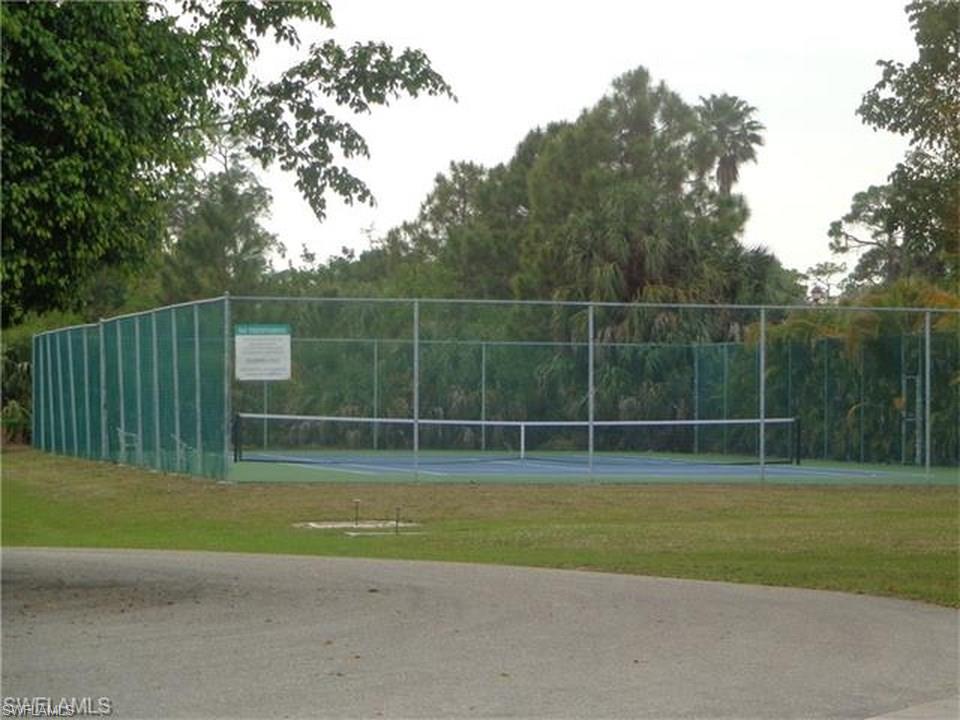 ISLAND PARK WOODLANDS - Residential