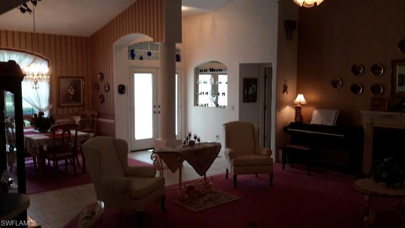 ROTONDA BROADMOOR - Residential