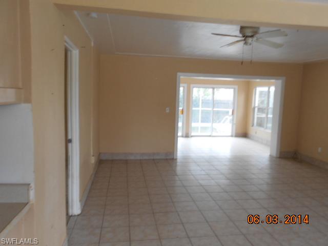 SOUTH GATE - Residential