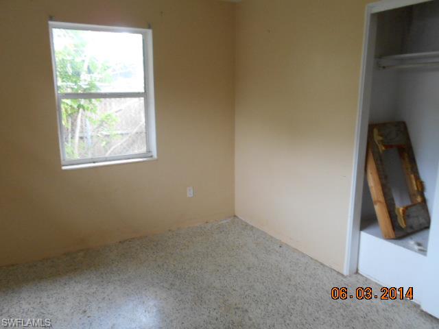 SOUTH GATE - Residential