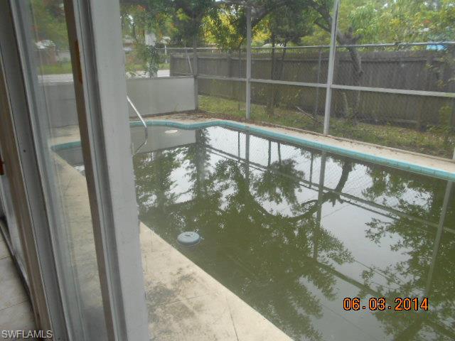 SOUTH GATE - Residential