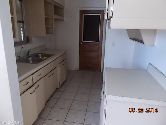 SOUTH GATE - Residential