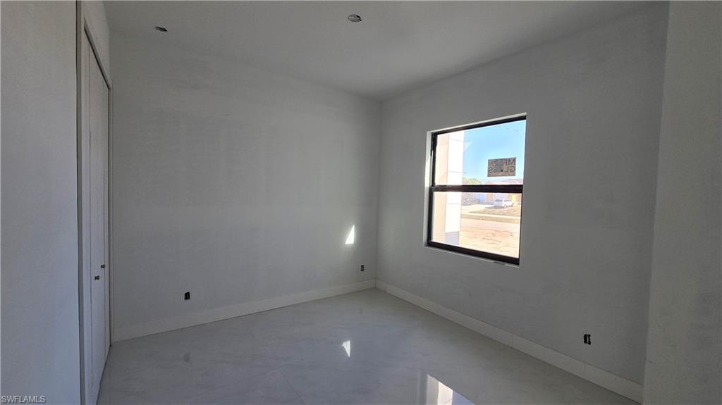 BURNT STORE LAKES - Residential