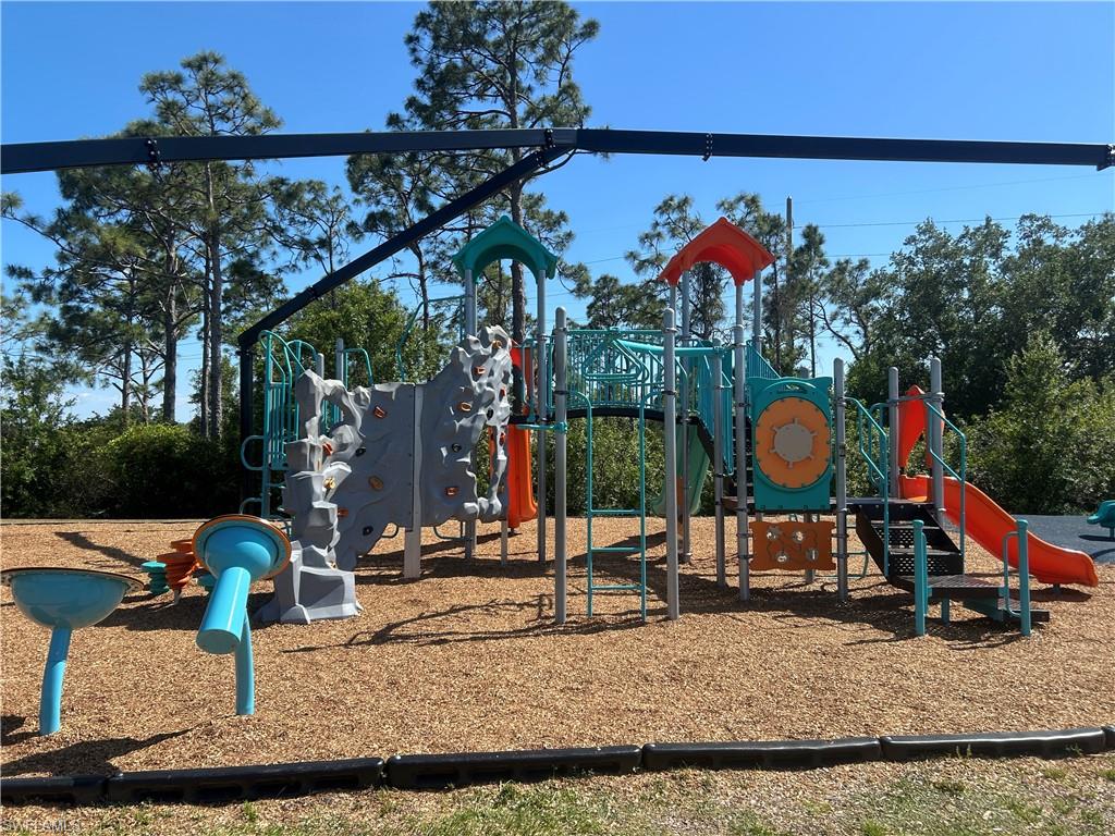 DEEP CREEK - Residential