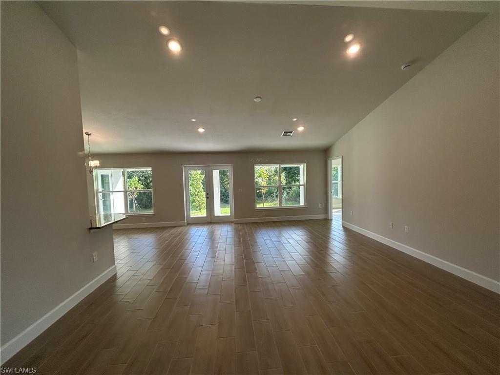 DEEP CREEK - Residential