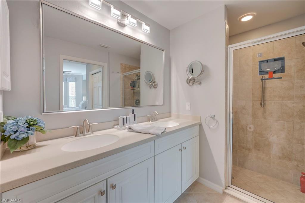 HERITAGE BAY - Residential