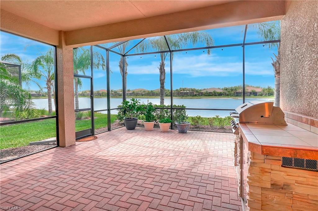 MARINA BAY - Residential