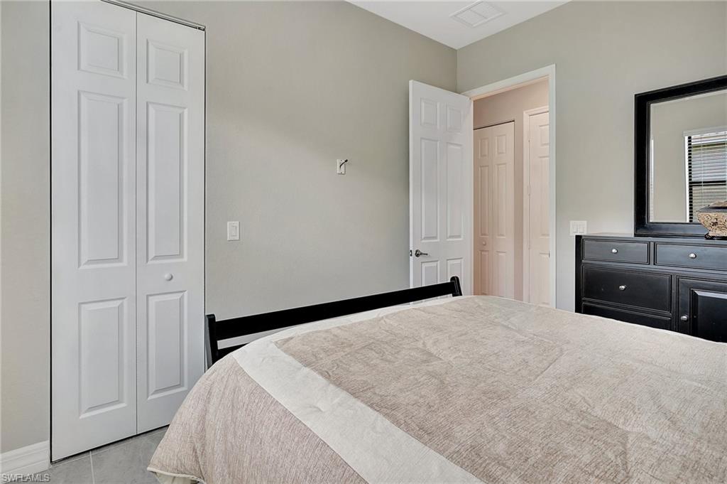 MARINA BAY - Residential