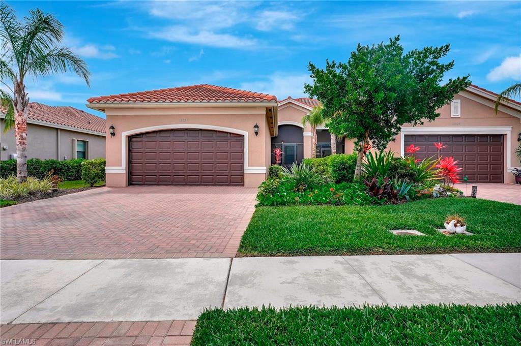 MARINA BAY - Residential