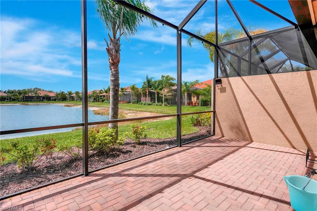 MARINA BAY - Residential