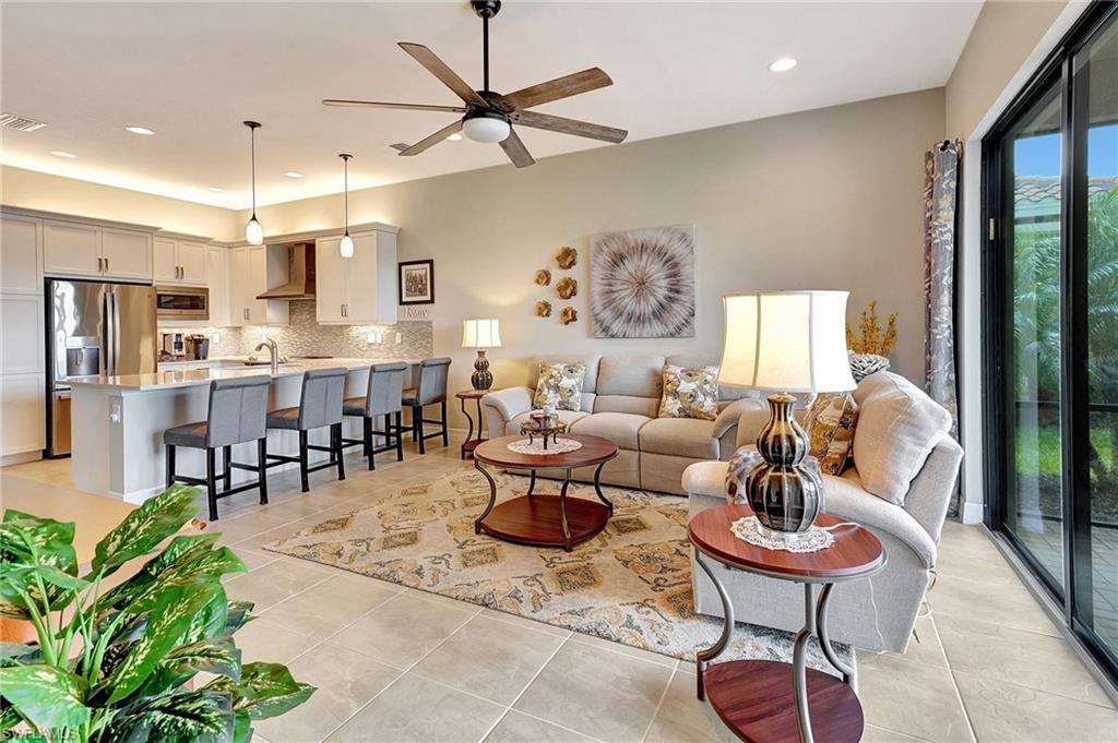 MARINA BAY - Residential