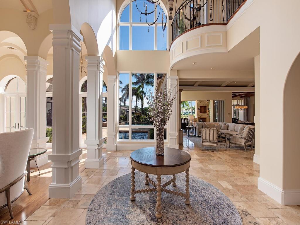 BELLO LAGO - Residential