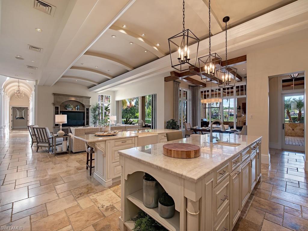 BELLO LAGO - Residential