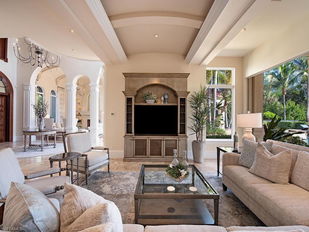 BELLO LAGO - Residential