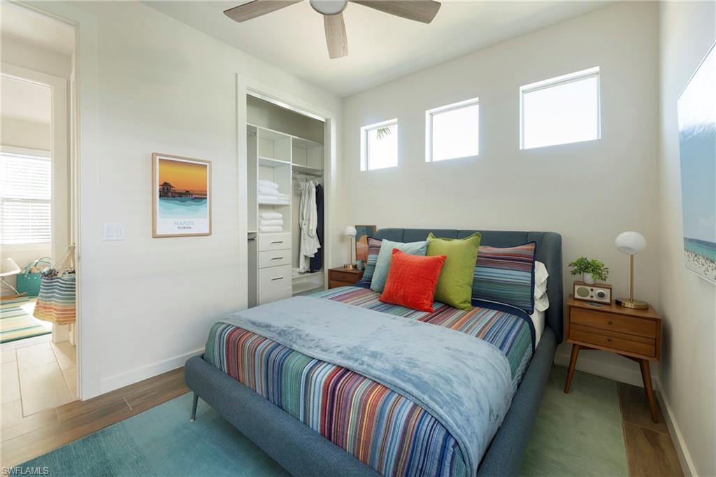 NAPLES PARK - Residential