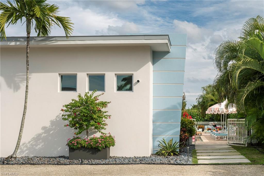 NAPLES PARK - Residential