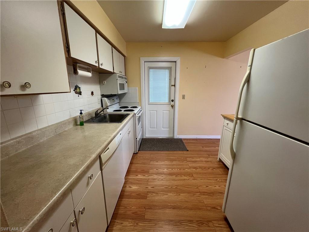 PINEWOOD CONDOMINIUM - Residential