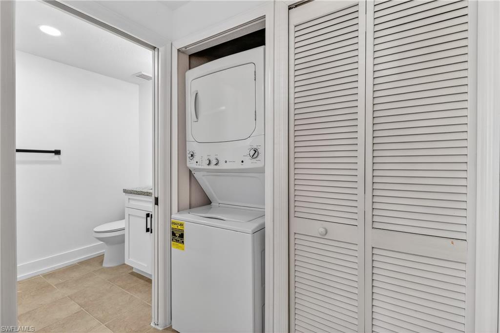 THE COVE AT SIX MILE - Residential Lease