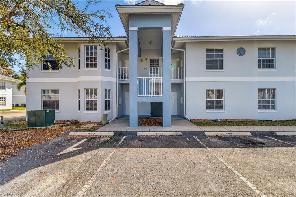 THE COVE AT SIX MILE - Residential Lease