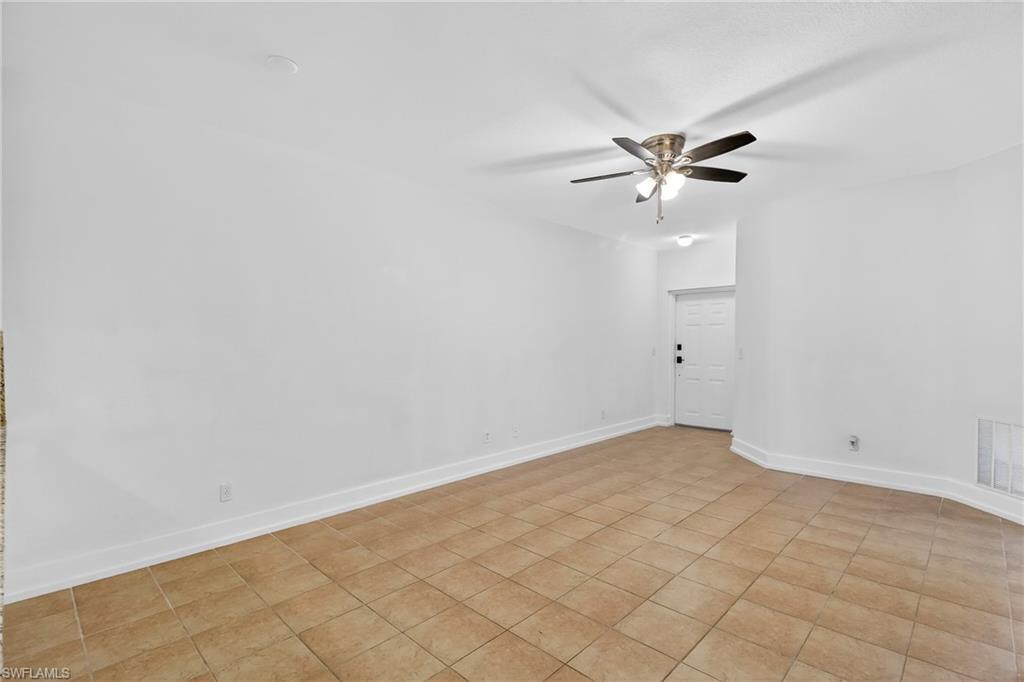 THE COVE AT SIX MILE - Residential Lease