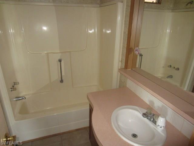 FLAMINGO BAY - Residential