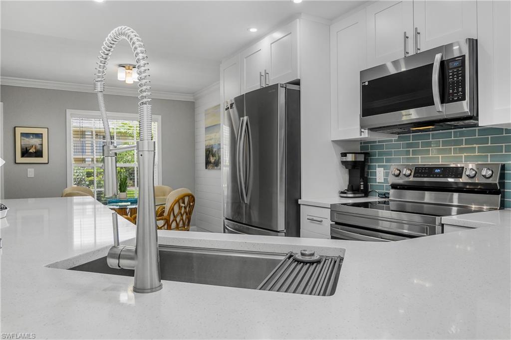 WIGGINS LAKES AND PRESERVES - Residential