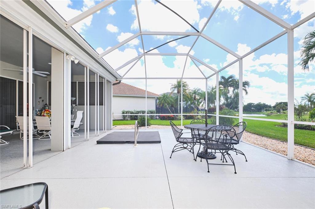 16137 Edgemont DR
