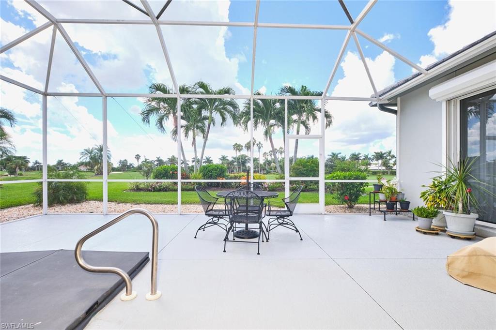 16137 Edgemont DR