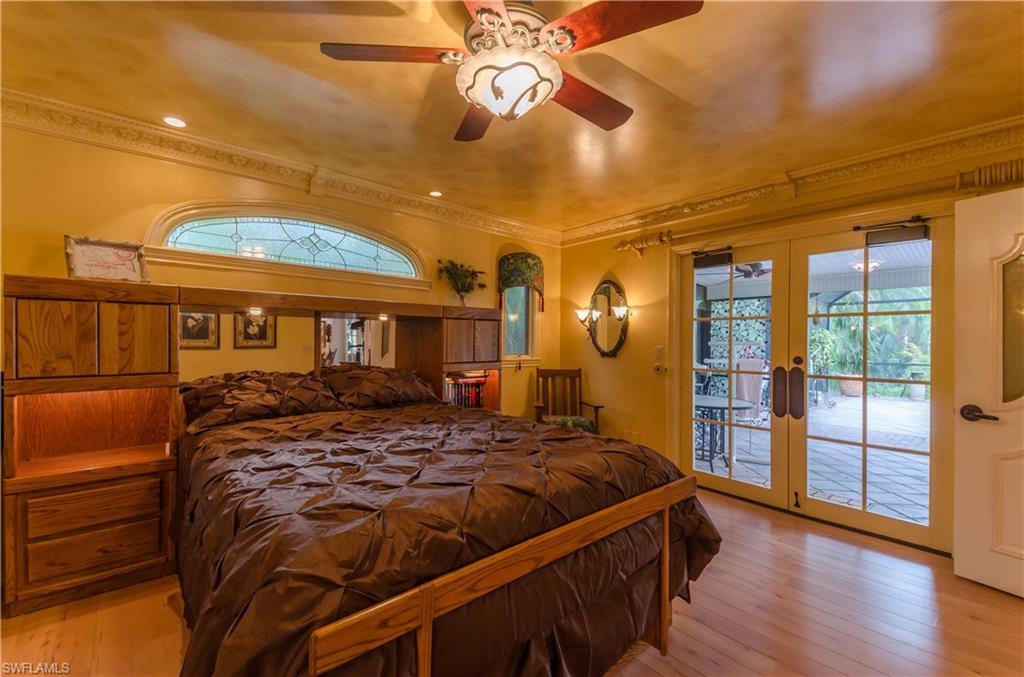 OAKES ESTATES - Residential