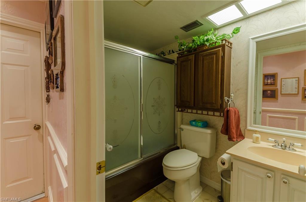 OAKES ESTATES - Residential