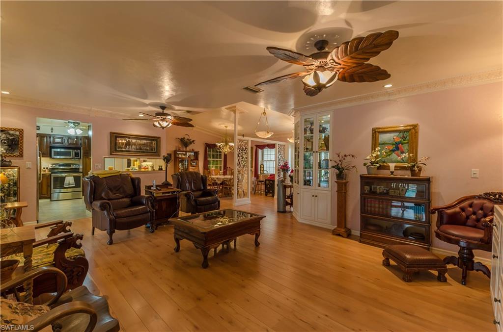 OAKES ESTATES - Residential