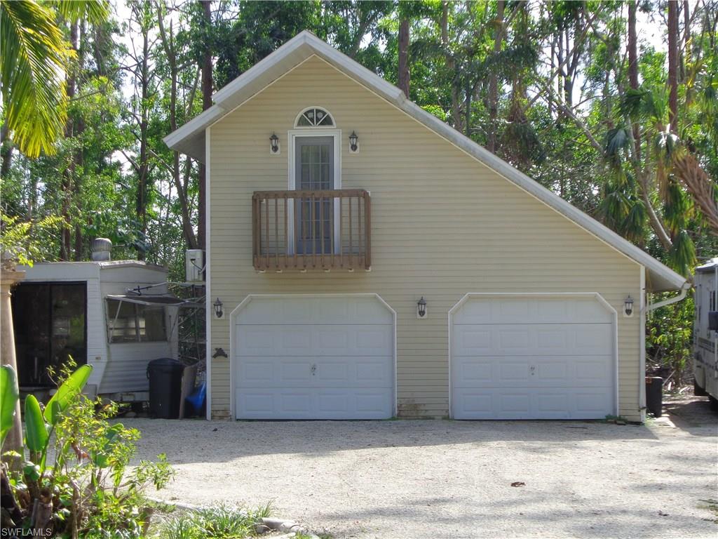 OAKES ESTATES - Residential