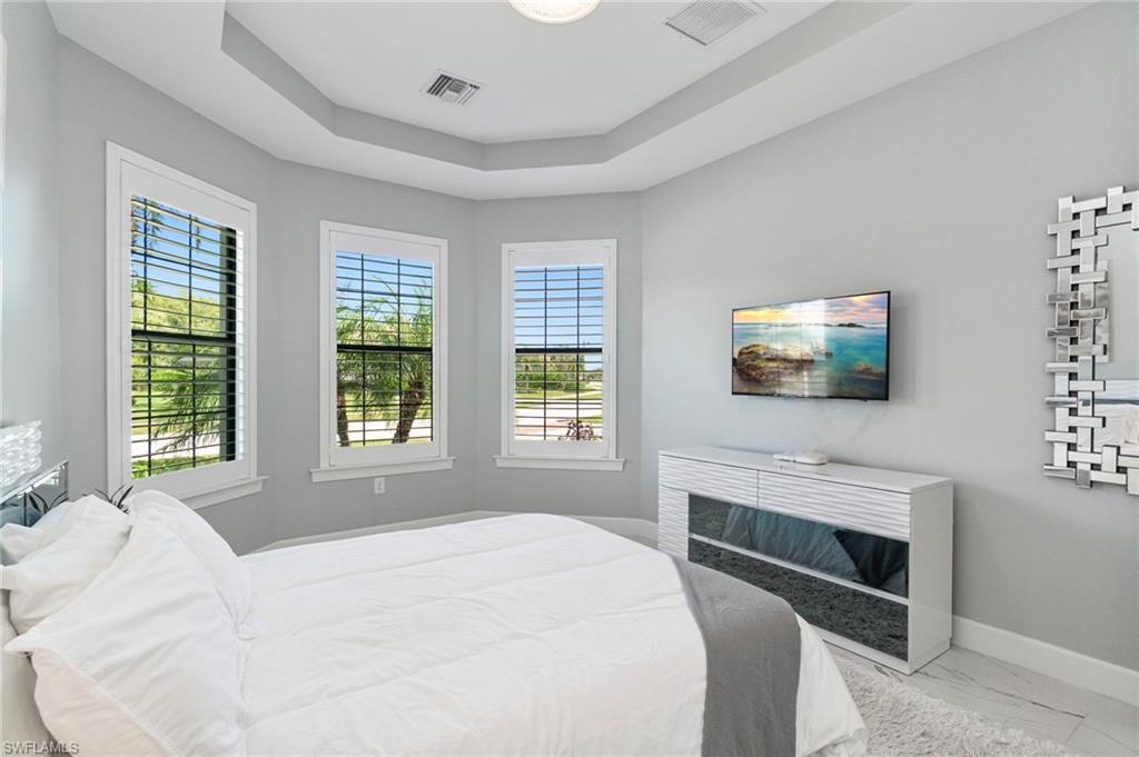 SOMERSET - Residential