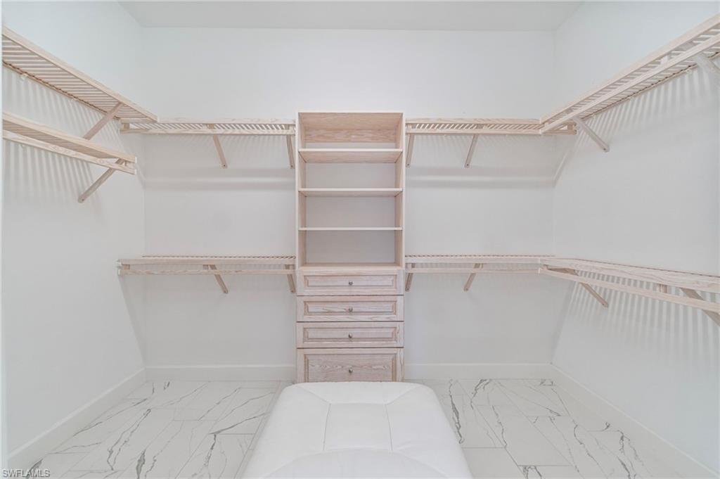 SOMERSET - Residential