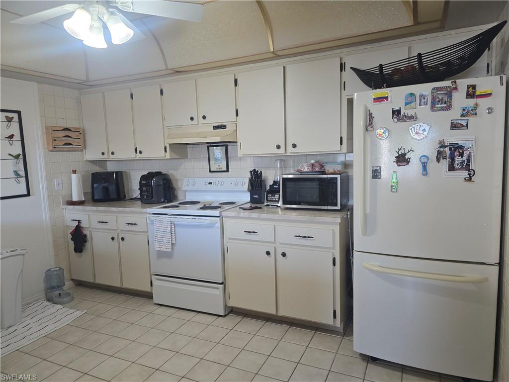 GOLDEN GATE CITY - Residential