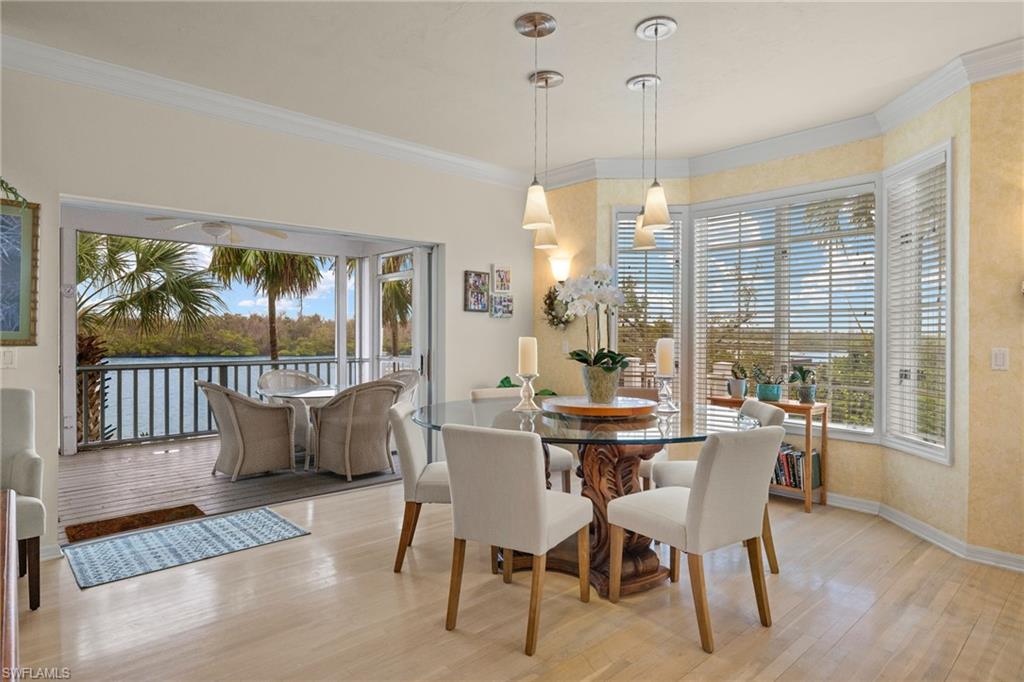 TICHENORS F H SILVER KING - Residential