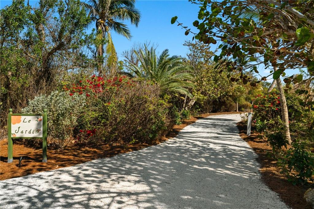 TICHENORS F H SILVER KING - Residential