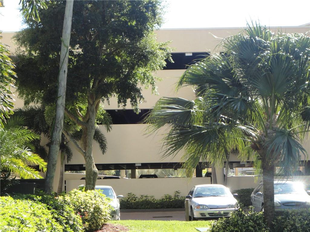 POINTE ROYALE - Residential