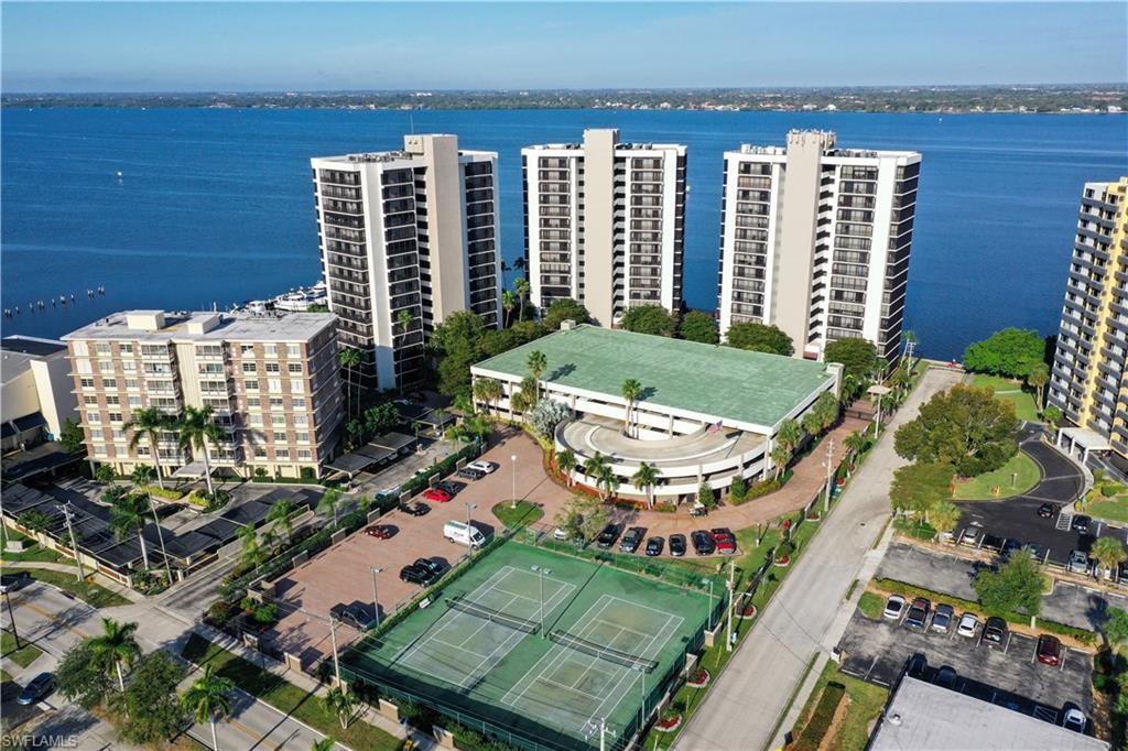 POINTE ROYALE - Residential