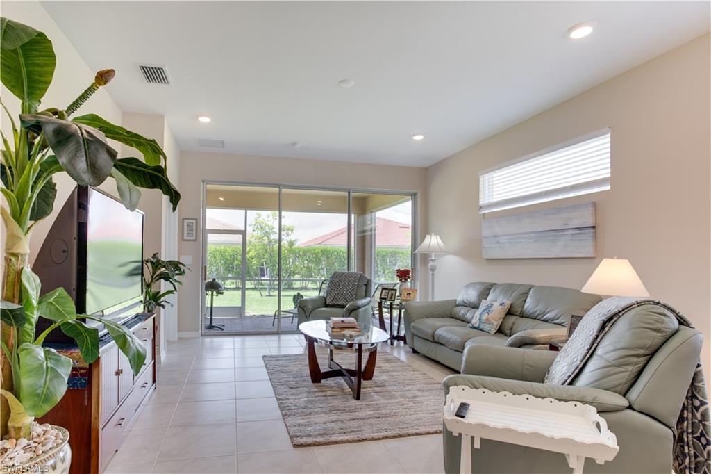 LINDSFORD - Residential