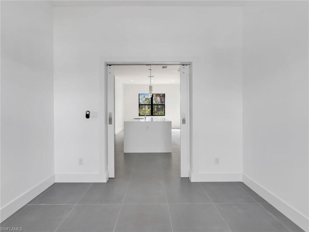 PORT CHARLOTTE - Residential