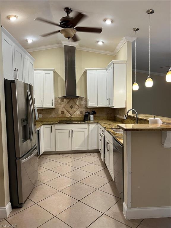 WILLOUGHBY ACRES - Residential