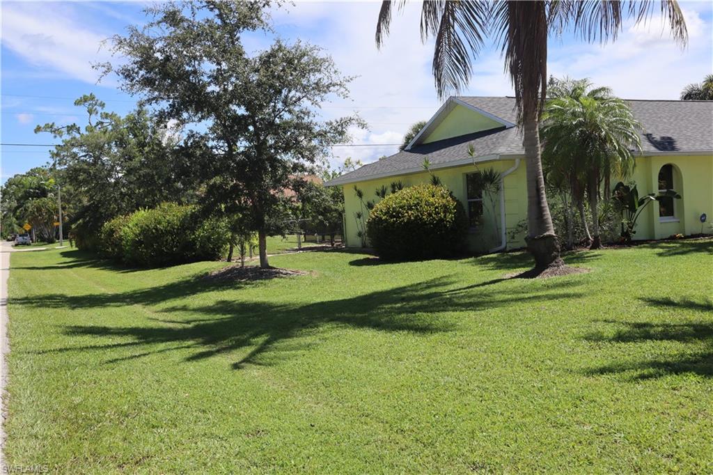 WILLOUGHBY ACRES - Residential