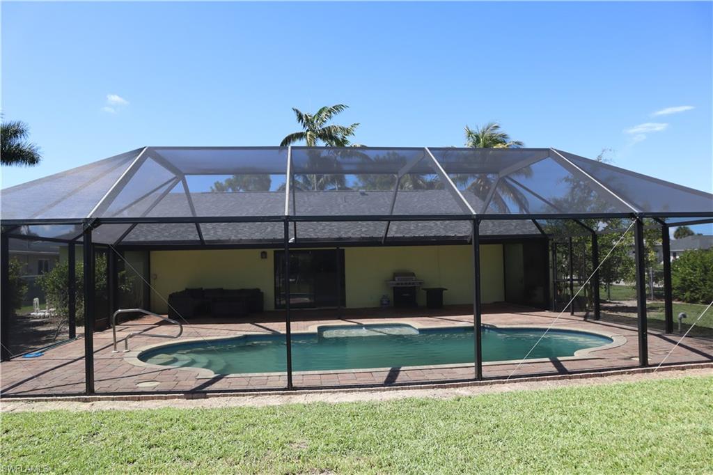 WILLOUGHBY ACRES - Residential