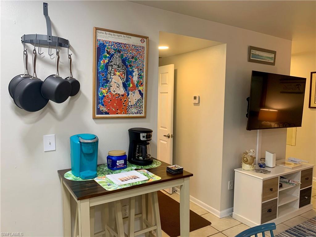 CHARLOTTE SHORES - Residential Lease