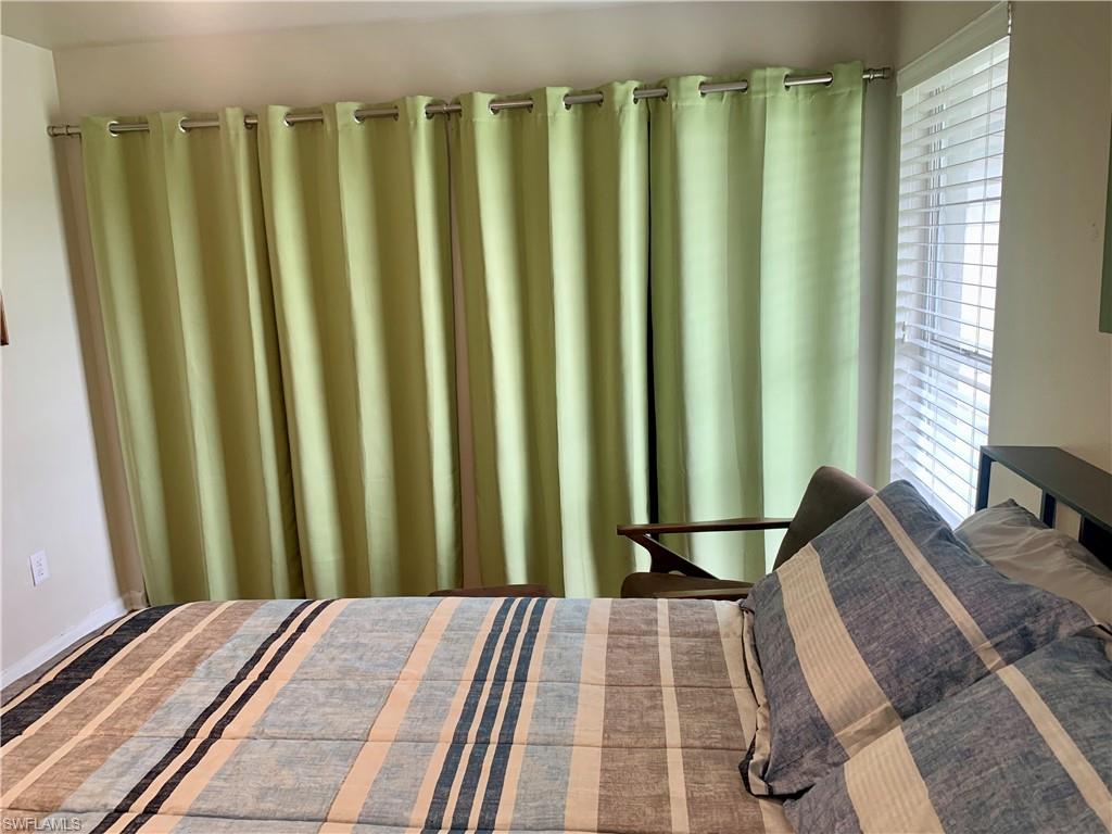 CHARLOTTE SHORES - Residential Lease