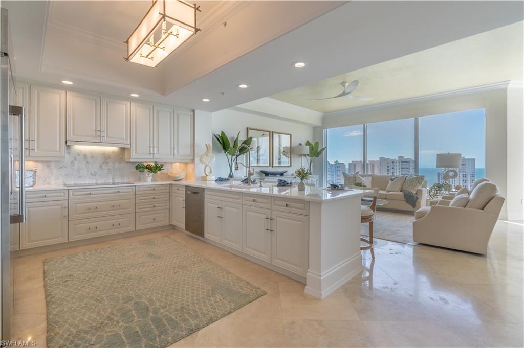 TRIESTE AT BAY COLONY - Residential