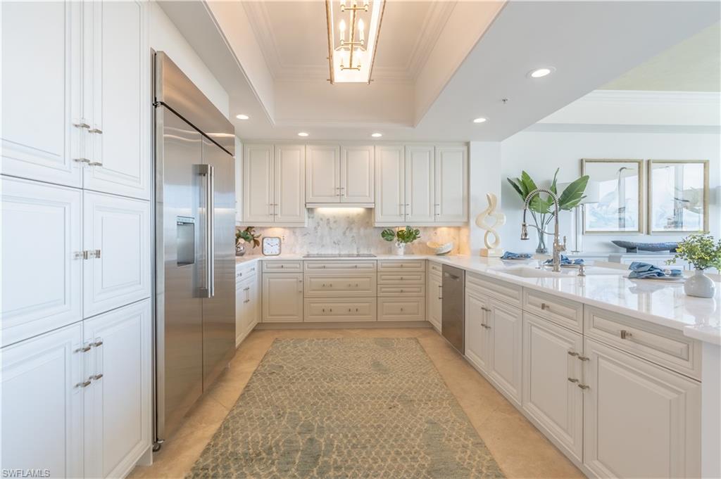 TRIESTE AT BAY COLONY - Residential